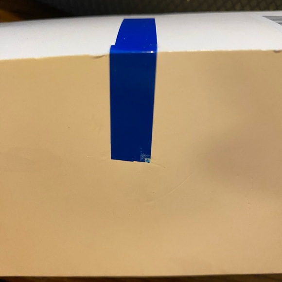 New in box package of 12 clear acrylic easel stands 2.64 inch height from Hipiwe - Picture 4 of 13